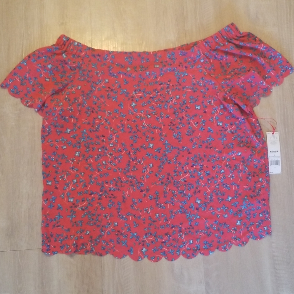 Off the Shoulder Elle Top